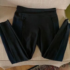 Athleta Stellar Crop pant